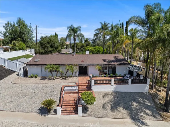 20421 Oxnard St, Woodland Hills, CA 91367