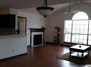 210 Waters Edge Ln #6, Madison, AL 35758