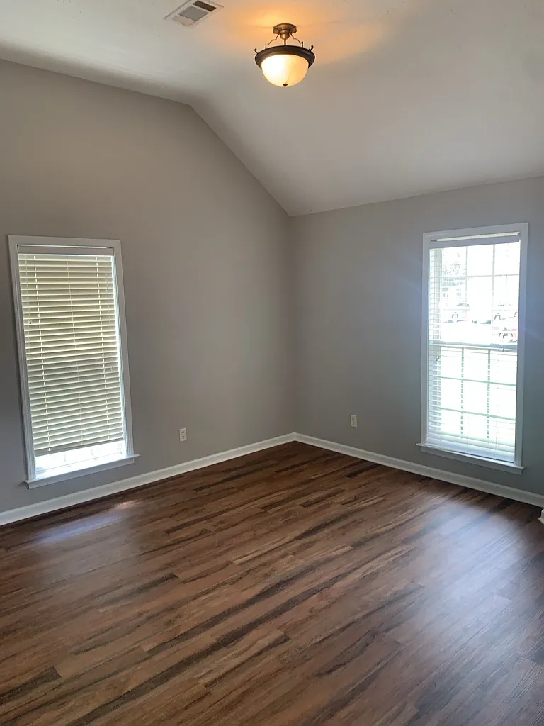 Building Photo - 106 Old Prestwick Ct