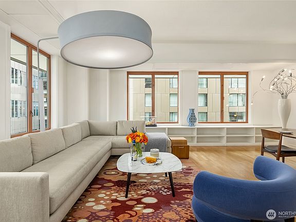 5th image of 98 Union Street #709