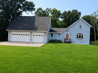3325 Lakewood Dr, Fergus Falls, MN 56537