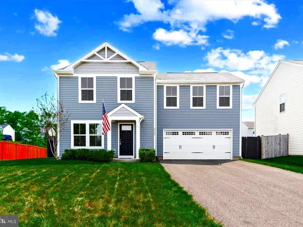 5035 Godwins Landing Dr, Remington, VA 22734