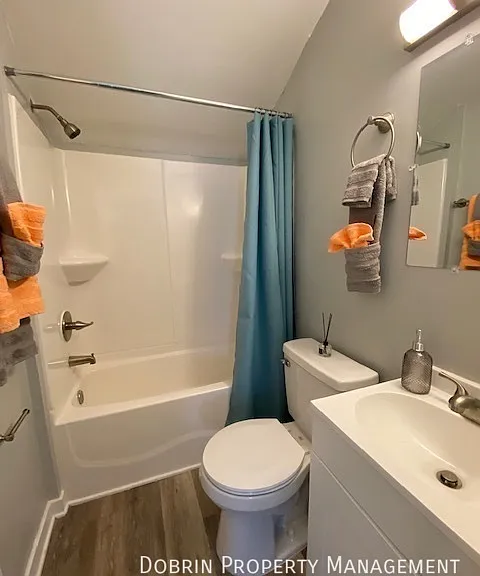 514 W Bacon St — Photo 24