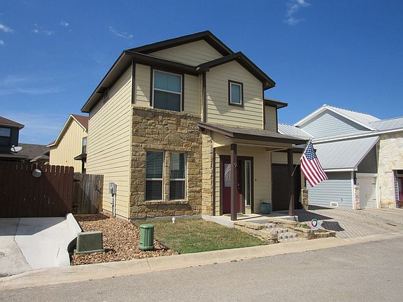 2nd image of 510 Mueller St Lot 9