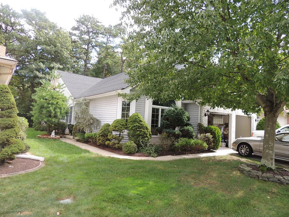 1st image of 1687 Lacebark Ct