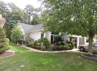 1687 Lacebark Ct, Toms River, NJ
