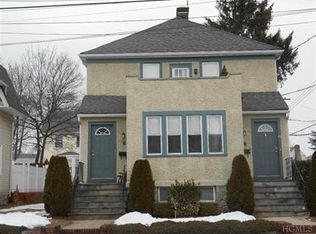 90 1st St, Yonkers, NY 10704