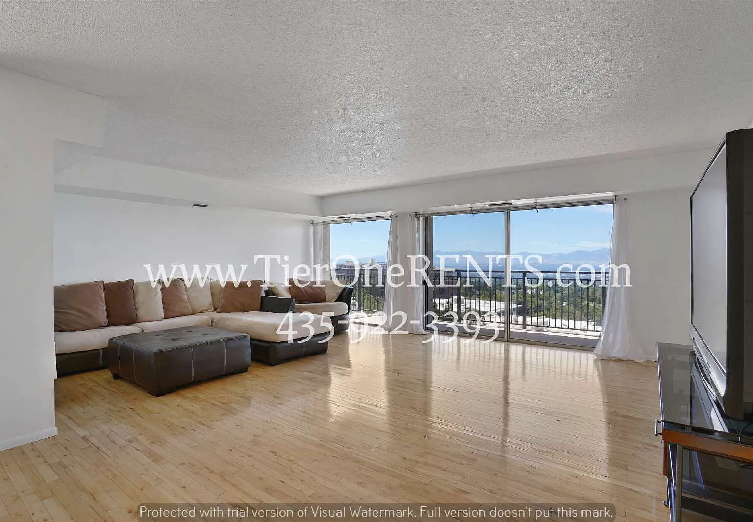 3 bed, 2.0 bath, 1875 sqft, $3,395 — Photo 3