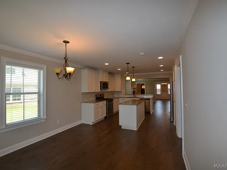 1111 Benjamin Way — Photo 8