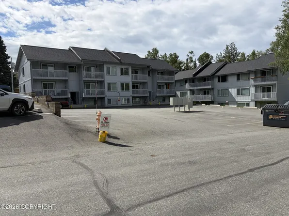 17032 Easy St, Eagle River, AK 99577