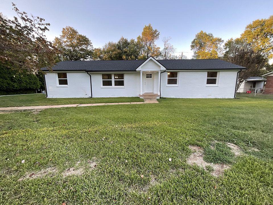 1st image of 38 Hillsboro Rd
