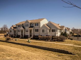 1576 New Haven Dr, Cary, IL 60013