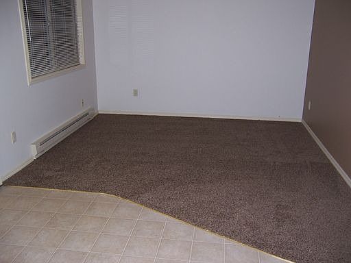 2nd image of 1112 E Main St APT 33