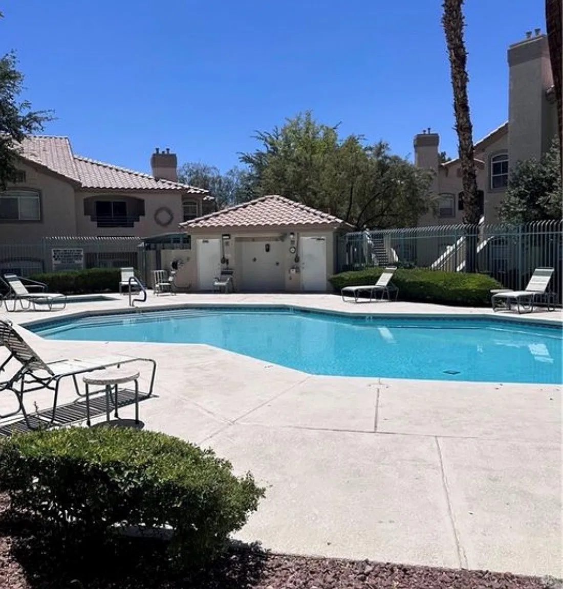 2 bed, 1204 sqft, $1,650 — Photo 2