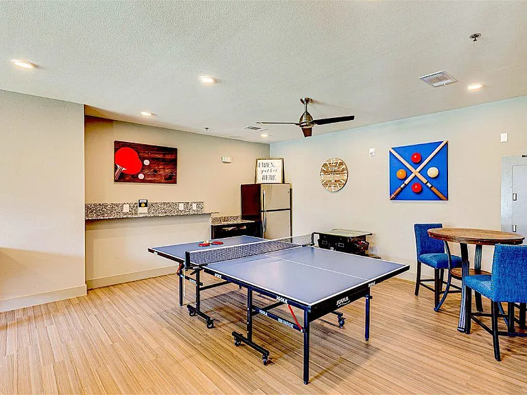The Quadrangles on Twenty Apartments in Grand Prairie, Texas
