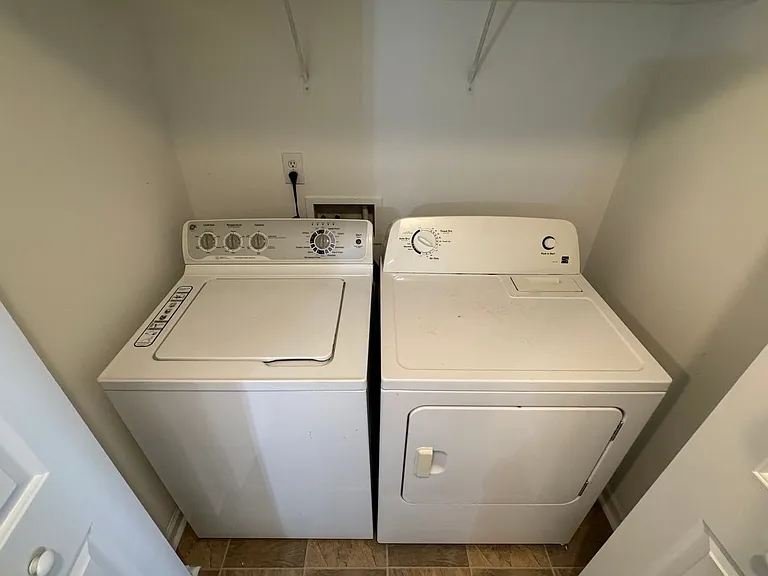 2152 Whispering Way — Photo 9