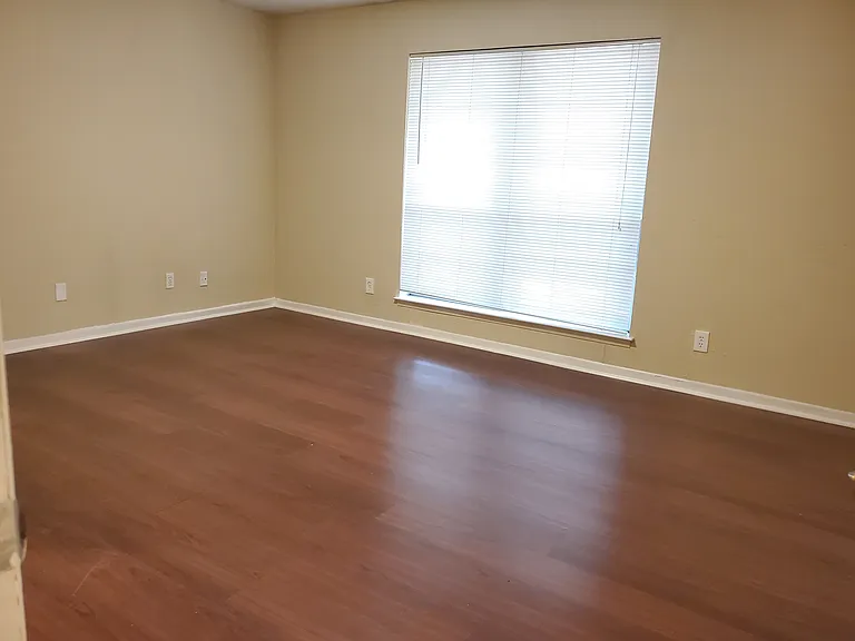 12735 Burninglog Ln — Photo 6
