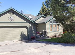 637 NE Tracker Ct, Bend, OR 97701