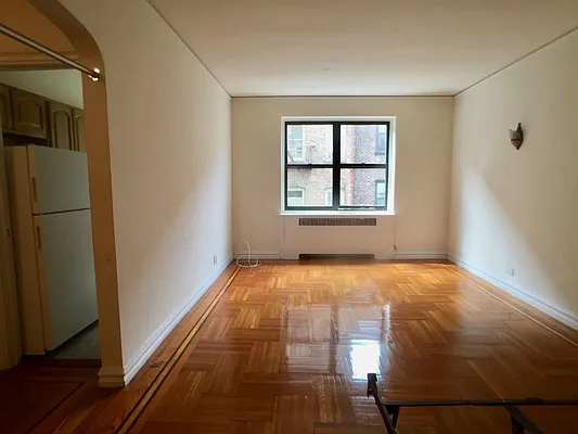 Rented by Sovereign Associates | media 9