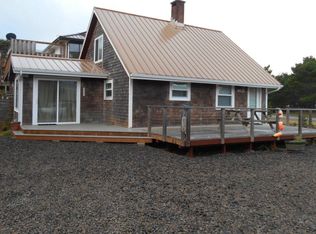 8625 Park St, Rockaway Beach, OR 97136