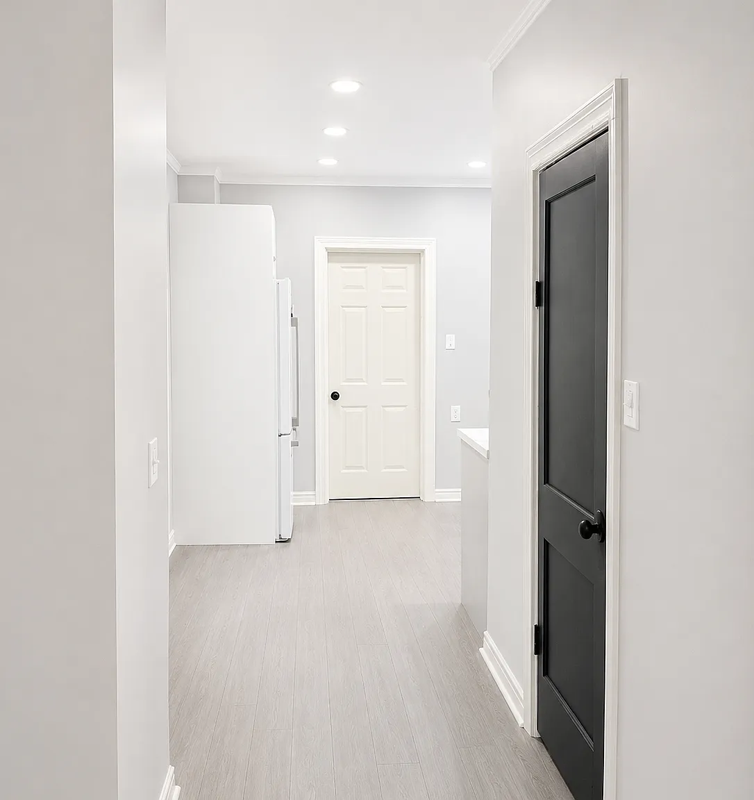 Unit 1 - 93 Grant Ave — Photo 3
