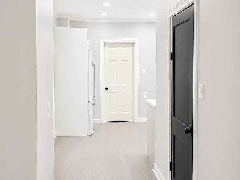 93 Grant Ave #1 — Photo 3