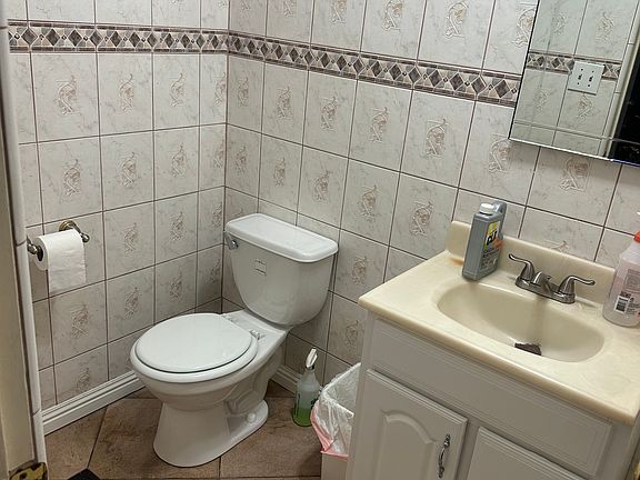 4th image of 8812 Dudman Dr