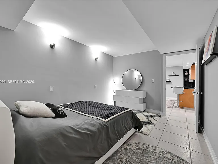 6039 Collins Ave #621 — Photo 20