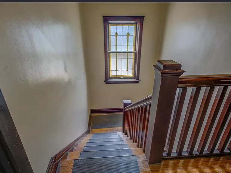 4601 Wilcox Ave #2E — Photo 6