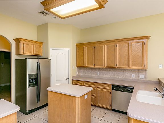 5th image of 8209 Tango Cir