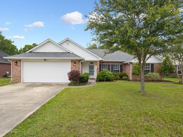 3609 N 10th St, Ocean Springs, MS 39564