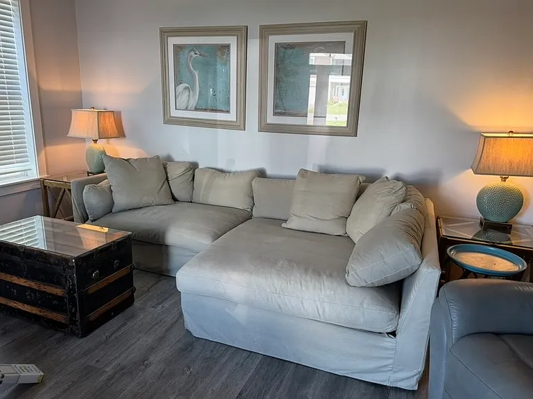 3727 Tiki Dr — Photo 3