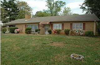 1st image of 2274 Norwood Blvd