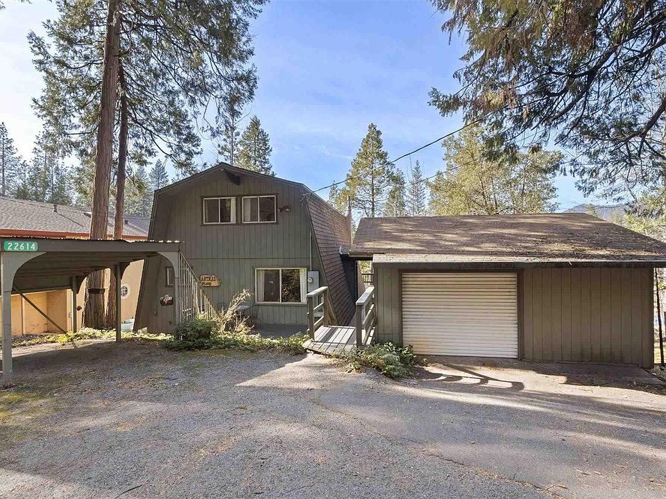 1st image of 22614 Spruce Dr