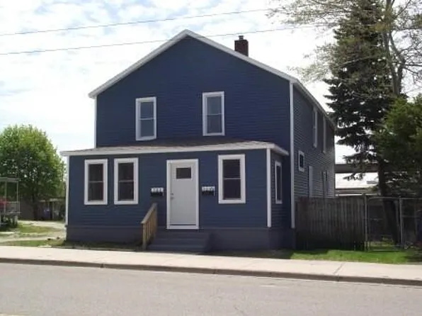 504 E Dowland St, Ludington, MI 49431