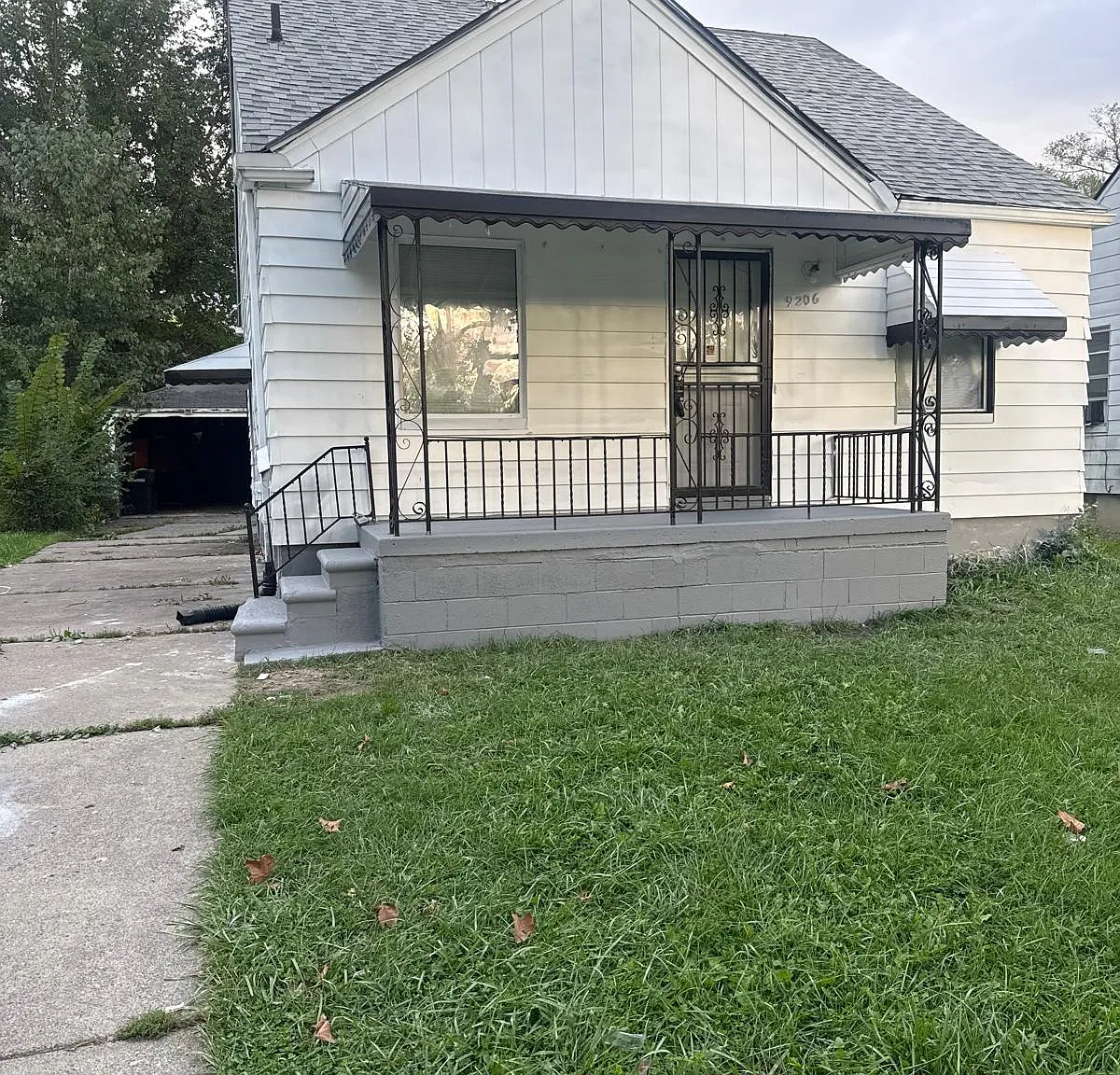 3 bed, 1080 sqft, $1,350 — Photo 1