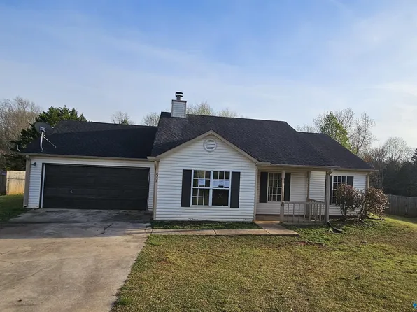 534 Henry Taylor Rd, New Market, AL 35761