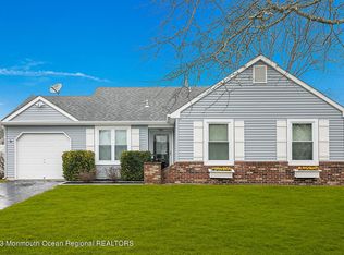 61 Shining Way, Toms River, NJ 08753