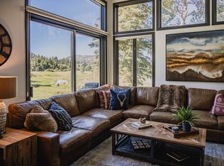 732 Fairway Cir APT 732, Mammoth Lakes, CA 93546