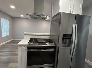 422 Almond Ave #4, Long Beach, CA 90802