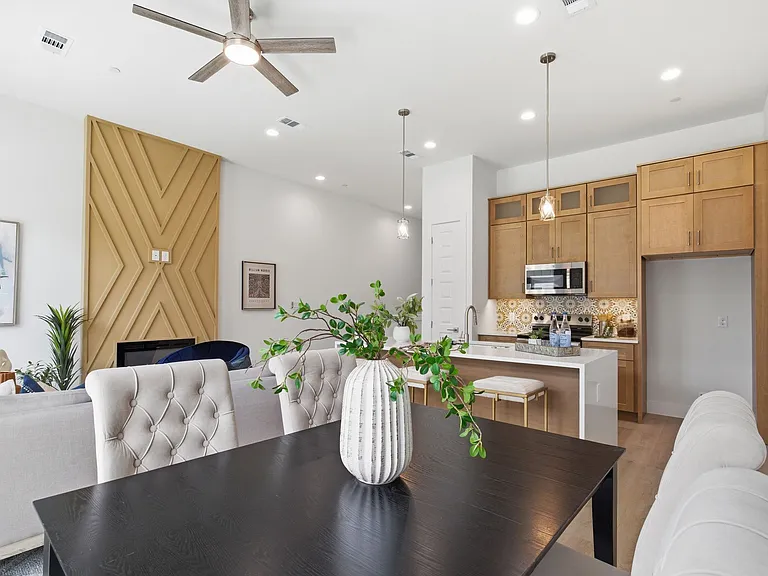 2925 Spruce Valley Ln — Photo 17