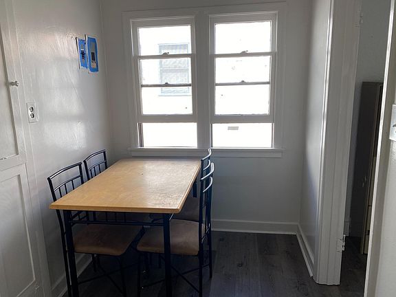 4th image of 630 S Cochran Ave #11
