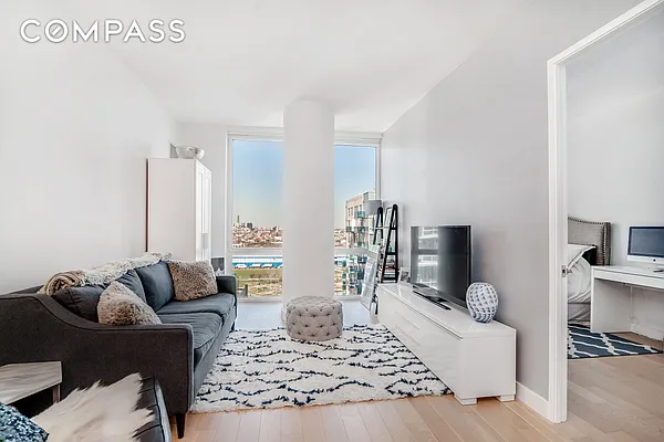 Rented by Compass | media 41