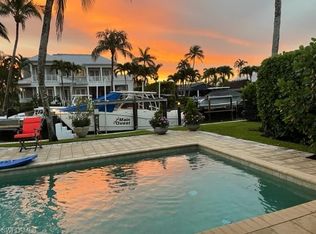 1645 Mullet Ct, Naples, FL 34102