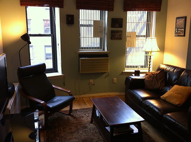2nd image of 158 E 91st St #5K