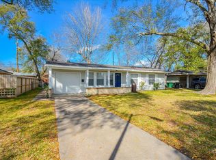 5006 Libbey Ln, Houston, TX 77092