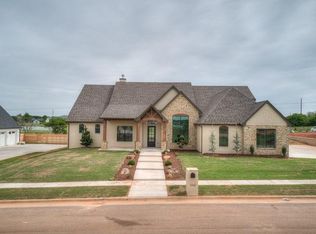 4304 Rustic Trails, Moore, OK 73160
