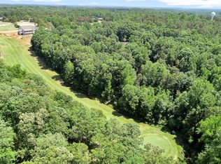 871-2 Nicklaus Rd, Westminster, SC 29693