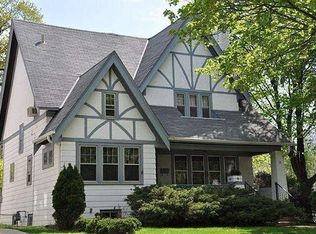 2402 N 70th St, Wauwatosa, WI 53213