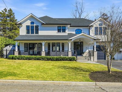 14 Oaklawn Avenue, Glen Head, NY, 11545